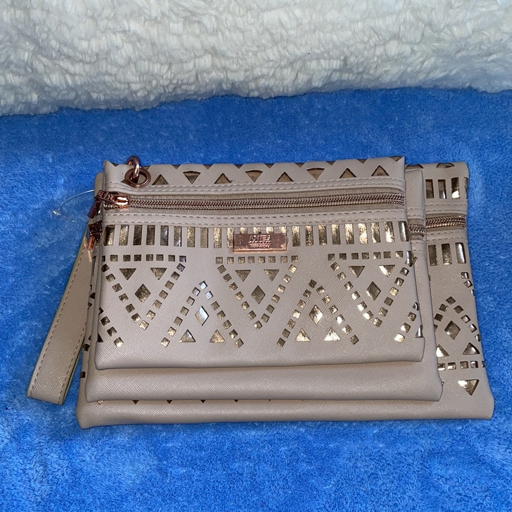 NWT Jones New York Clutch Bags.  Qty. (3) - Picture 5 of 7